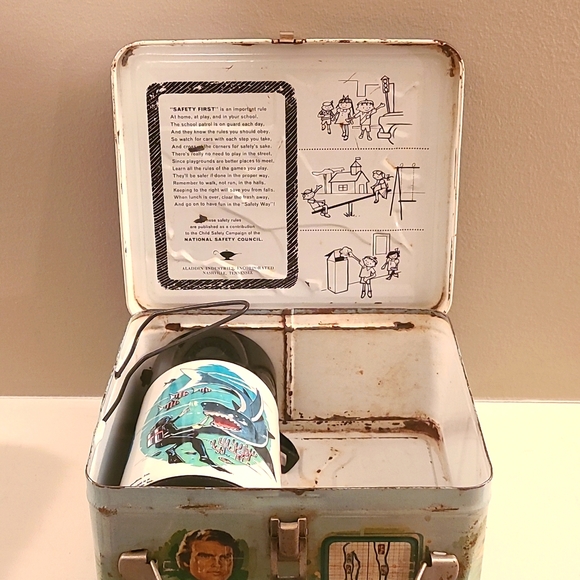 Vintage- Alladin 1978- Six Million Dollar Man Lunch Box with Thermos - Picture 8 of 16